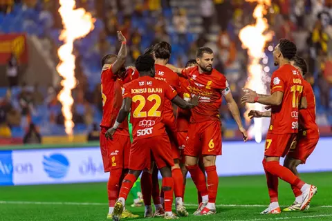 ريمونتادا مجنونة في 7 دقائق.. القادسية يهزم الأهلي بثلاثية في الدوري السعودي